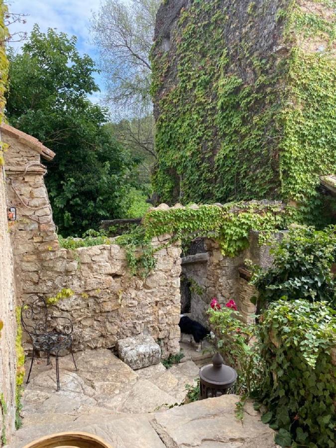 Aparthotel Domaine Le Petit Hameau Cotignac Exteriér fotografie